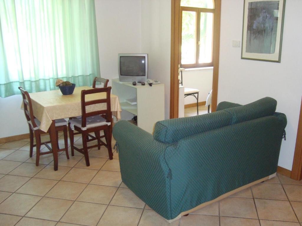 Residence Bizzoni Terni Zimmer foto