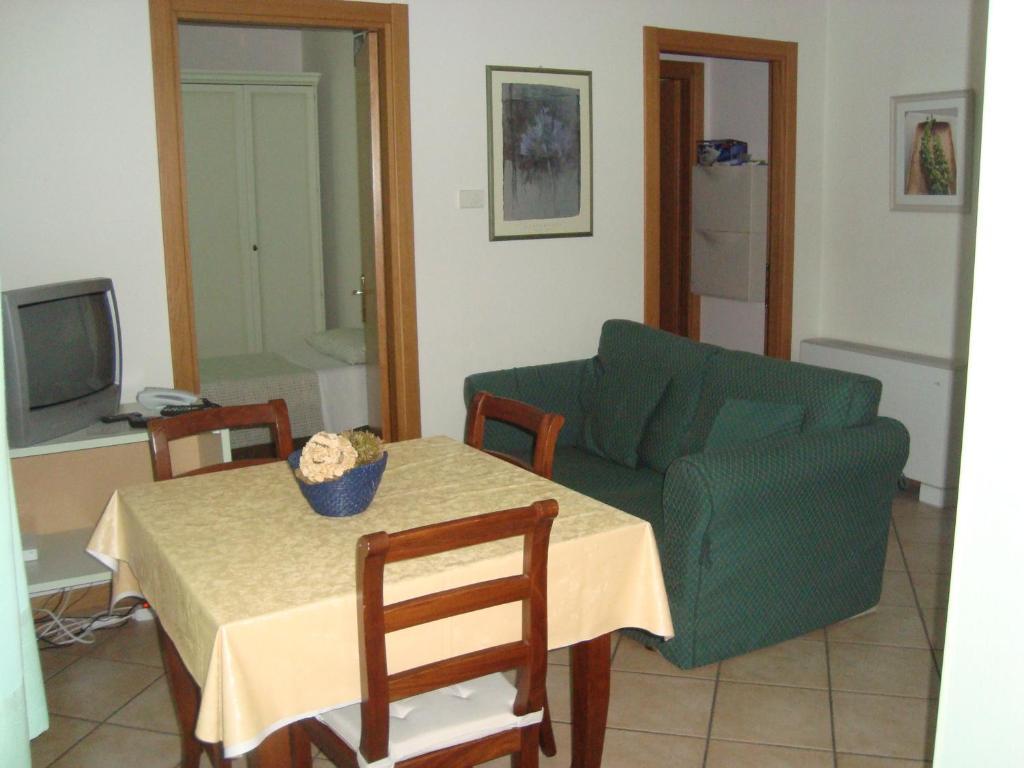 Residence Bizzoni Terni Zimmer foto